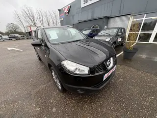 Nissan Qashqai - 1.6 DCI 130CH FAP STOP&START TEKNA - 7 990 €