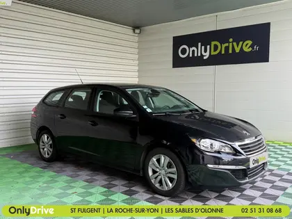 Peugeot 308 SW Phase 2 - 1.6 E-HDI 115 Allure - 8 980 €