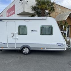 Caravane Caravelair . Saint-L&eacute;ger-sous-Cholet
