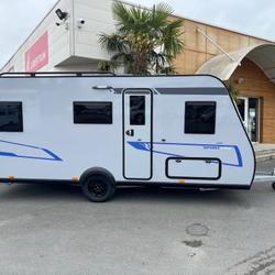 Caravane Caravelair . Saint-L&eacute;ger-sous-Cholet