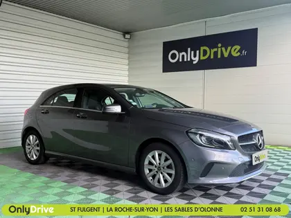 Mercedes Classe A - A 180 d Inspiration (BR 176)  5 portes  (janv. 2017) (co2 102) - 15 980 €
