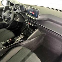 Peugeot 2008 1.5 BlueHDi 130 S&S EAT8 Allure Pack Saint-Fulgent