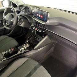 Peugeot 2008 BLUEHDI 130 S&S EAT8 ALLURE PACK Saint-Fulgent