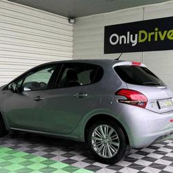 Peugeot 208 1.2 82ch S&S BVM5 Signature Saint-Fulgent