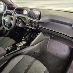 Peugeot 2008 Hybrid 145 e-DCS6 ALLURE Saint-Fulgent