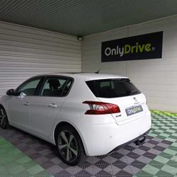 Peugeot 308 II Phase 2 1.6 BlueHDI 120 FAP Allure Saint-Fulgent