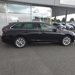 Skoda Octavia Combi 2.0 TDI 150 DSG7 Style Vitr&eacute;