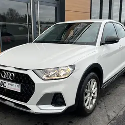 Audi A1 30 TFSI 110CH DESIGN LUXE S TRONIC 7 / CARPLAY Garat