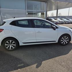 Renault Clio 5 Equilibre E-Tech hybride 145 Ch&acirc;teau-Gontier-sur-Mayenne