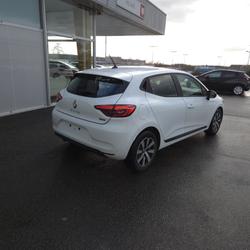 Renault Clio 5 Equilibre E-Tech hybride 145 Ch&acirc;teau-Gontier-sur-Mayenne