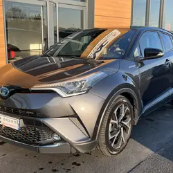Toyota C-HR 122H COLLECTION 2WD E-CVT Garat
