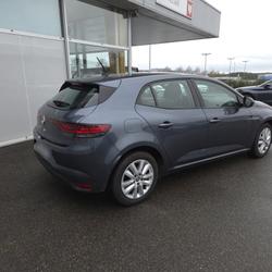 Renault Megane 4 Business Blue dCi 115 EDC -21N Vitr&eacute;
