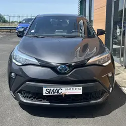 Toyota C-HR 122H COLLECTION 2WD E-CVT MY20 Garat