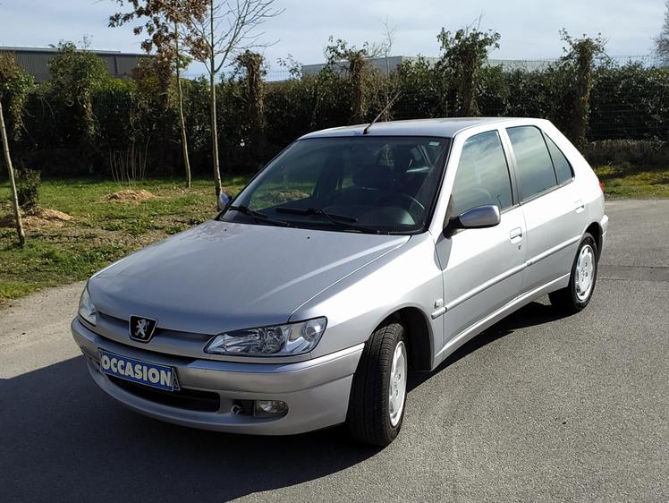 Peugeot 306  - 4 590 €