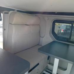 Fourgon Font Vendome RENAULT TRAFIC 145 CV Aubigny-Les Clouzeaux