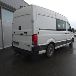 Man TGE 21242 euros HT 3.140 Fourgon L3H3 2.0 FWD 140ch BVM 7 PLACES Vitr&eacute;