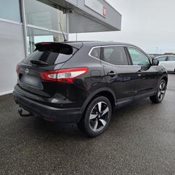 Nissan Qashqai 1.6 DCI 130 Connect Edition Xtronic Vitr&eacute;