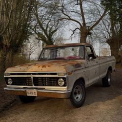 Ford F 100 1973 Lyon 2e Arrondissement