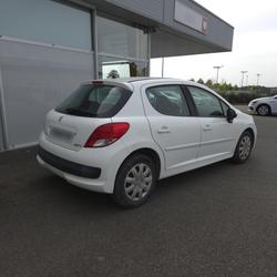 Peugeot 207+ 1.4 HDI 70 Vitr&eacute;