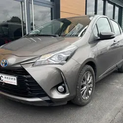 Toyota Yaris 100H DYNAMIC 5P Garat