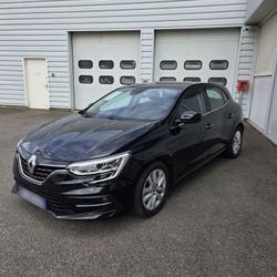 Renault Megane 4 Business TCe 140 EDC FAP Vitr&eacute;