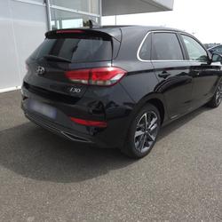 Hyundai i30 1.0 T-GDI 120 DCT-7 MHEV CREATIVE Vitr&eacute;