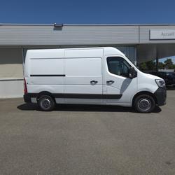 Renault Master 15825 euros HT FG Tr CF F3500 L2H2 Blue dCi 135 Vitr&eacute;