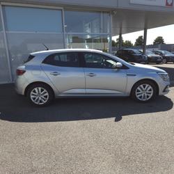 Renault Megane 4 Business Blue dCi 115 EDC -21N Vitr&eacute;