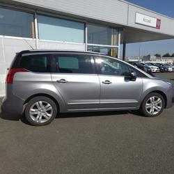 Peugeot 5008 1.6 BlueHDi 120 S&S EAT6 7 places Allure Vitr&eacute;