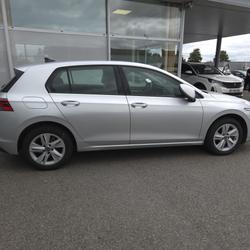 Volkswagen Golf 8 1.0 TSI OPF 110 BVM6 Life Busi Vitr&eacute;