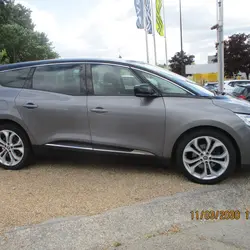 Renault Grand Scenic 4 1.7 BLUE DCI 120CH BLACK EDITION EDC Le Rheu