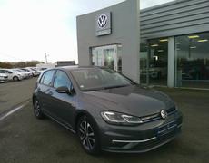 Volkswagen Golf - 1.5 TSI IQ DRIVE - 15 990 €