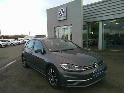 Volkswagen Golf - 1.5 TSI IQ DRIVE - 15 990 €