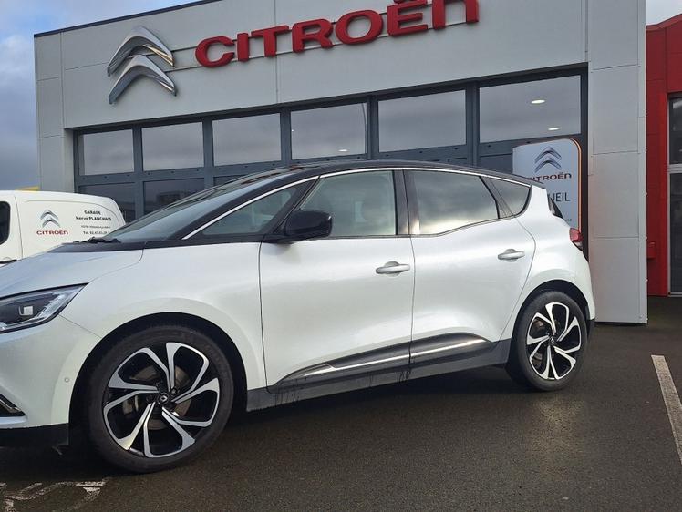 Renault Scenic  - Intens - 14 990 €