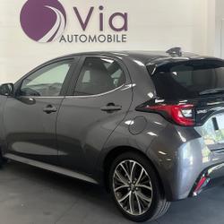 Toyota Yaris 116h Iconic Alen&ccedil;on