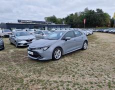 Toyota Corolla 122h Dynamic Business + Programme Beyond Zero Academy