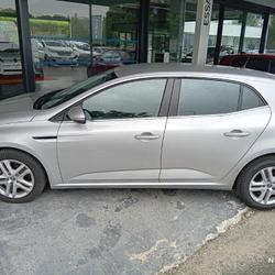 Renault Megane 4 M&eacute;gane IV Berline Blue dCi 115 EDC Business Gournay-en-Bray