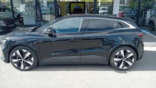 Renault Megane E-Tech  - photo 1