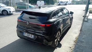 Renault Megane E-Tech  - photo 3