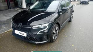 Renault Megane E-Tech  - photo 0