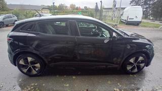 Renault Megane E-Tech  - photo 4