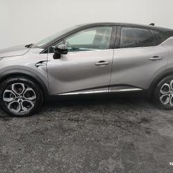 Renault Captur E-Tech full hybrid 145 Techno fast track occasion - Neufch&acirc;tel-en-Bray - photo 2/27