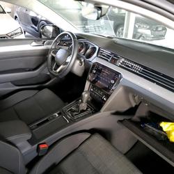 Volkswagen Passat 2.0 TDI EVO 150CH BUSINESS DSG7 8CV Cou&euml;ron