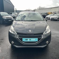 Peugeot 208 1.6 E-HDI 115 FELINE 5 portes  (janv. 2013) (co2 99) Ch&acirc;teau-Th&eacute;baud