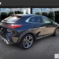 Kia XCee'd 1.6 GDI HYBRIDE RECHARGEABLE 141CH DCT6 Black & White Edition N&icirc;mes