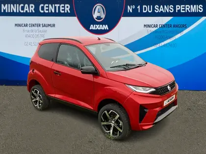Aixam Crossover - PREMIUM LLD 36 MOIS AVEC APPORT - 18 799 €