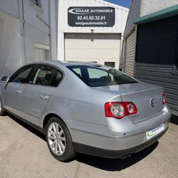 Volkswagen Passat V Sportline 2.0 16S TDI 140 DSG Soulg&eacute;-sur-Ouette