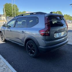 Dacia Jogger 1.6 HYBRID 140CH EXTREME 7 PLACES -24 Cou&euml;ron