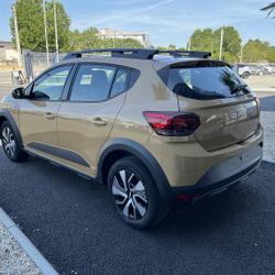 Dacia Sandero 1.0 TCE 90CH STEPWAY EXPRESSION -24 Cou&euml;ron