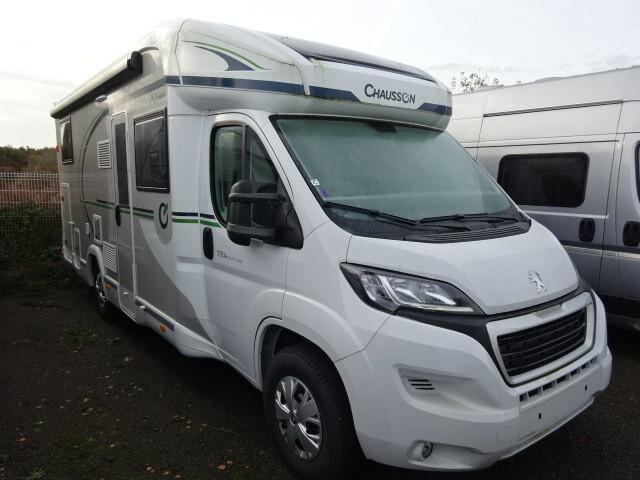 Profile Chausson Autres Chausson   - 76 965 €